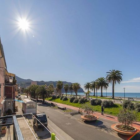 105 - La Casa Di Jacopo, Fronte E Vista Mare In Centro A Riva Trigoso, 20 Metri Dalla Spiaggia Apartamento Sestri Levante Exterior foto