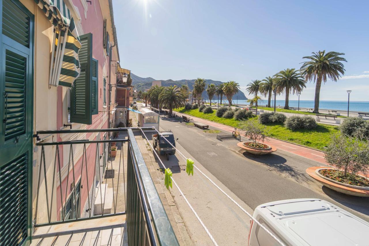 105 - La Casa Di Jacopo, Fronte E Vista Mare In Centro A Riva Trigoso, 20 Metri Dalla Spiaggia Apartamento Sestri Levante Exterior foto